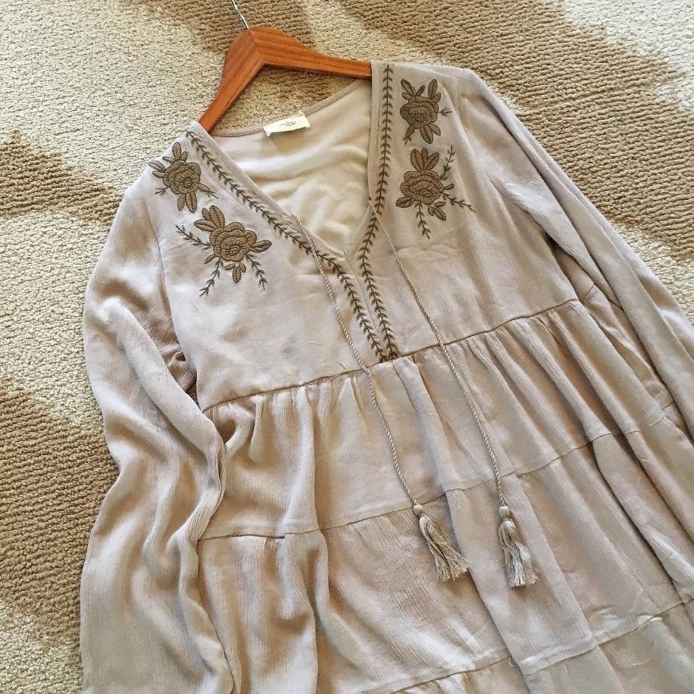 SOLD OUT! Embroidered Long Sleeve Boho Tunic Dress - Picture 6 of 8